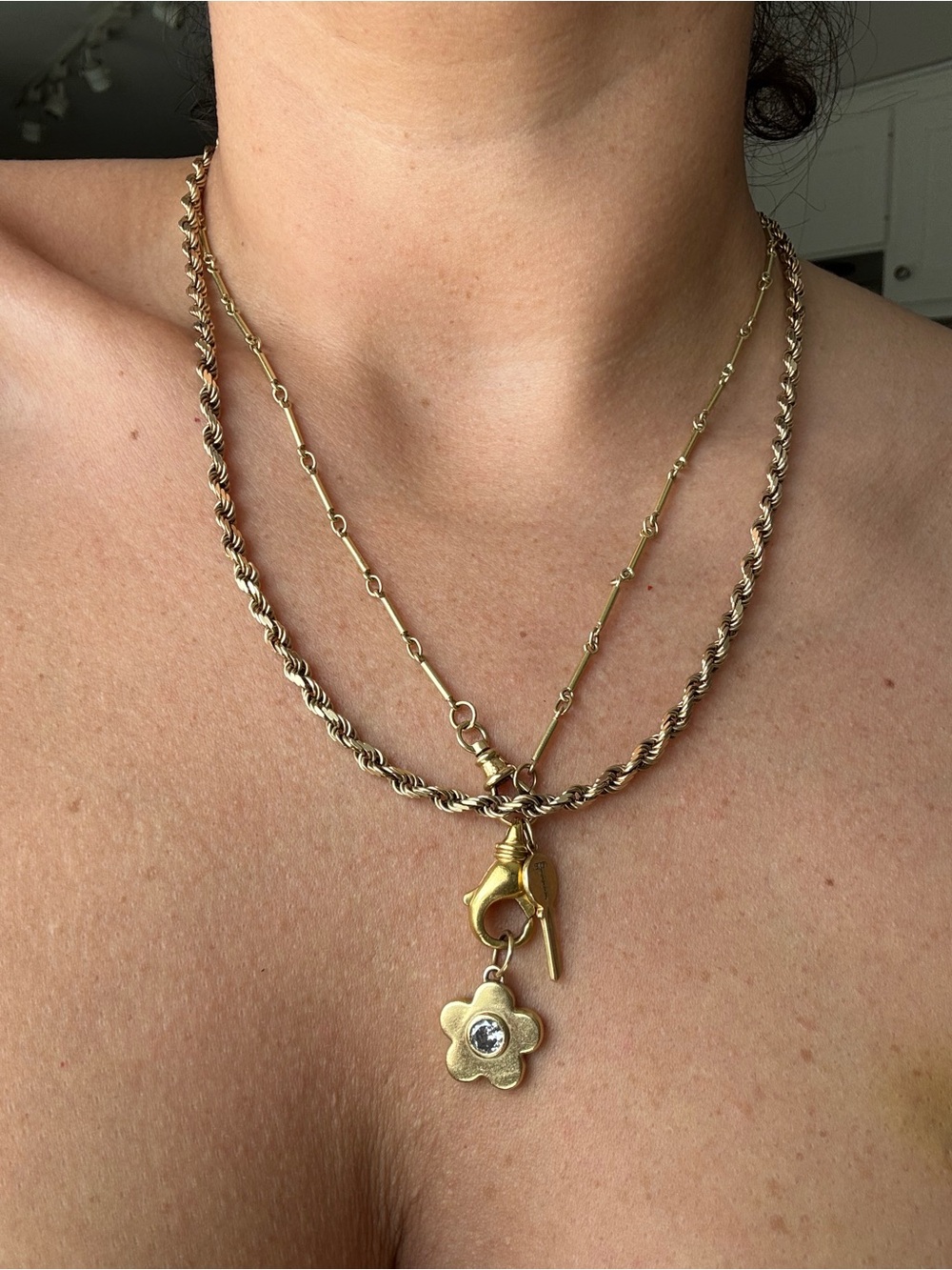 Vintage solid 10k yellow gold 4mm rope chain necklace 21” long 22 grams